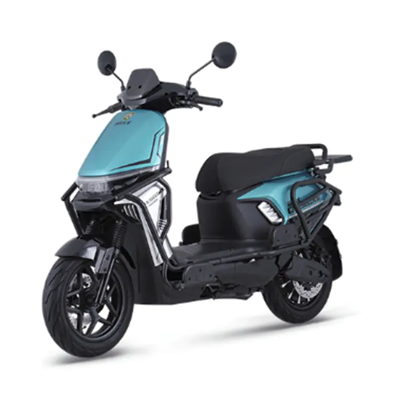 ¿Cómo se comporta la motocicleta eléctrica de alta gama Yousu Cyclist en términos de aceleración, velocidad máxima y par tanto para desplazamientos por la ciudad como para recorridos de larga distancia?